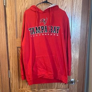 Tampa Bay Buccaneers Red Men’s Hoodie XLT EUC